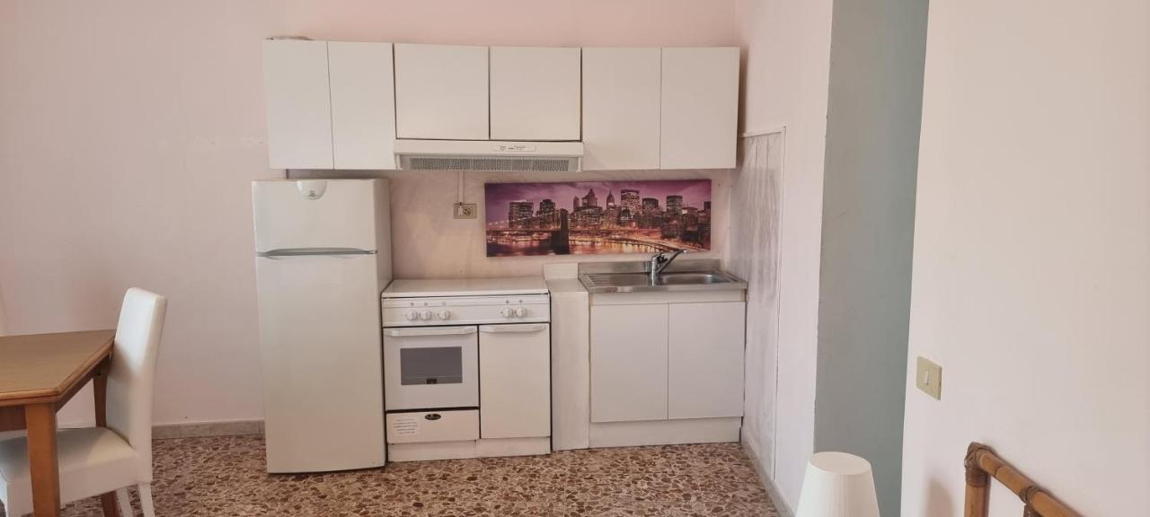 Appartamenti Su Piazza Matteotti Forio Centralissimi Kültér fotó